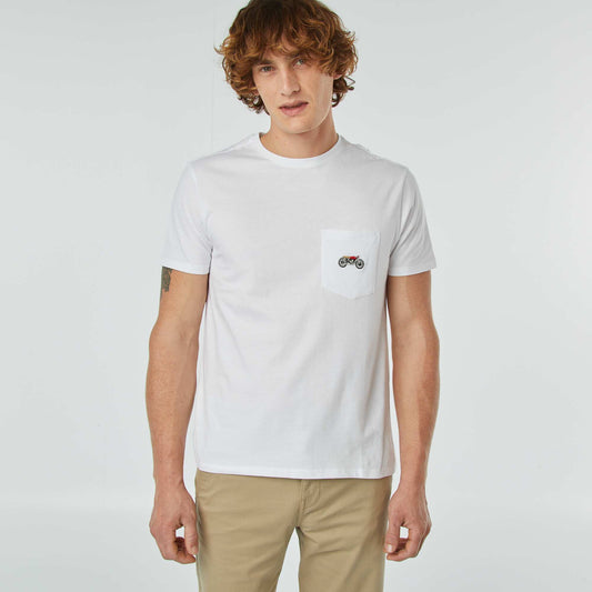 Short-sleeved T-shirt with breast pocket and embroidery WHITE