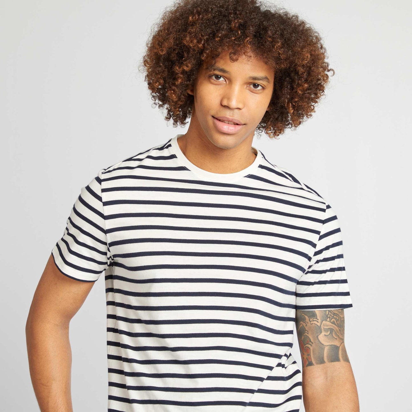 Short-sleeved striped T-shirt with round neck WHITE