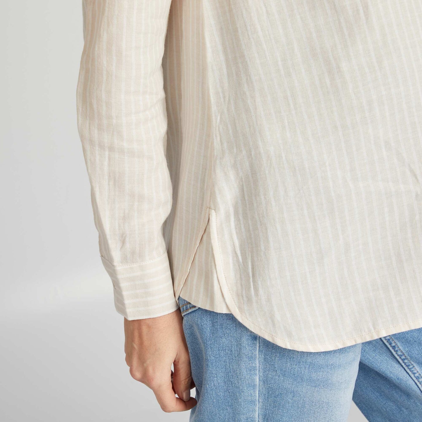 Loose-fitting maternity shirt BEIGE