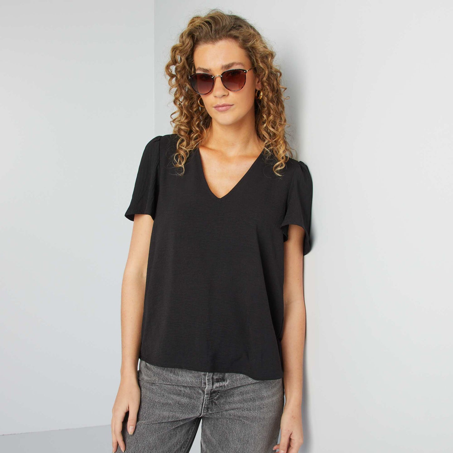 Light and floaty blouse BLACK