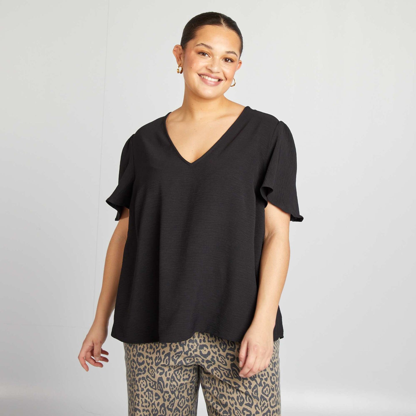 Plain short-sleeved blouse BLACK