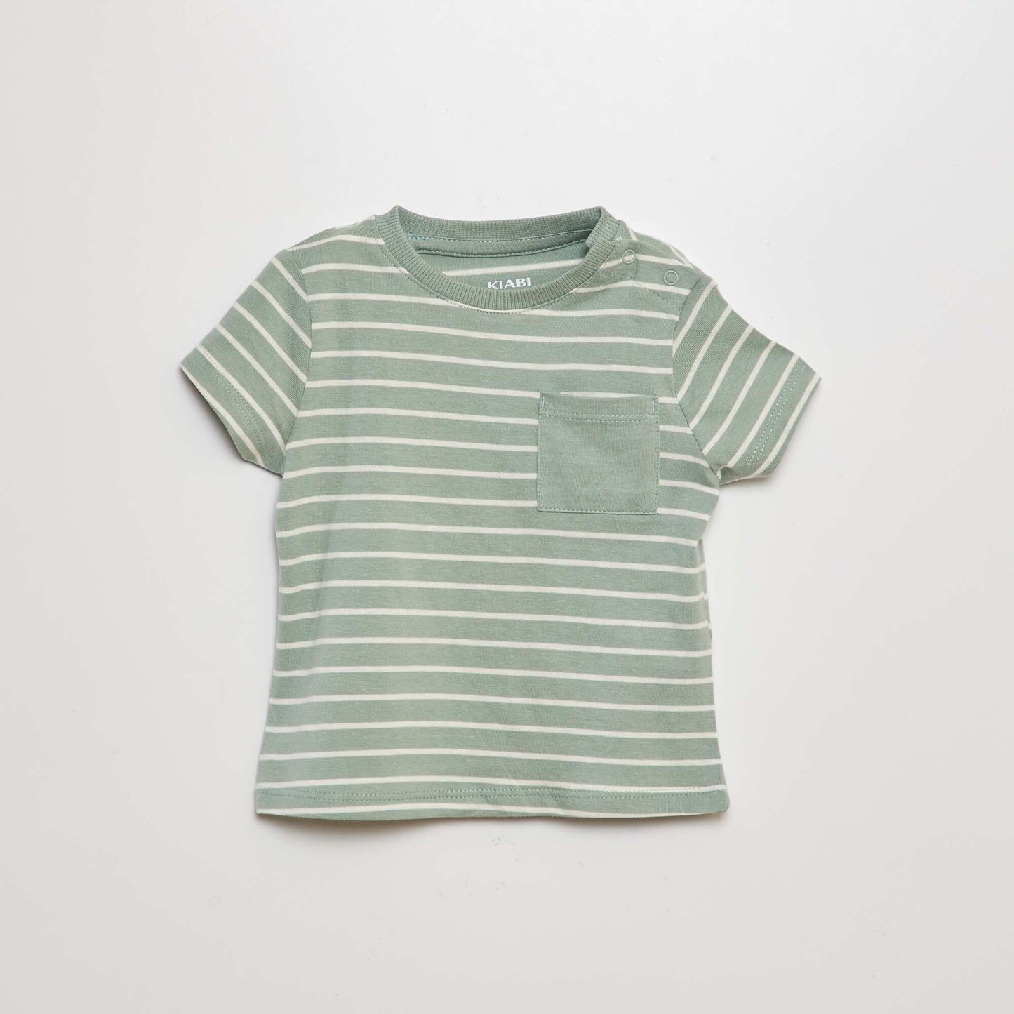 T-shirt with breast pocket GREEN