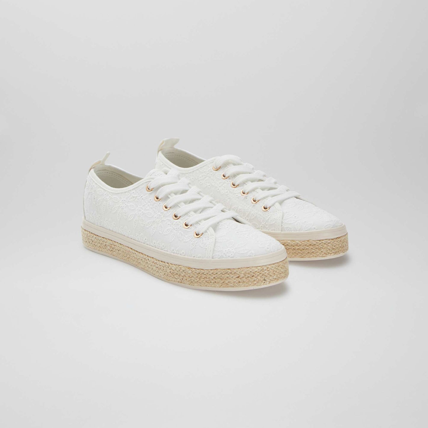 Low-top trainers with embroidered flower motifs WHITE