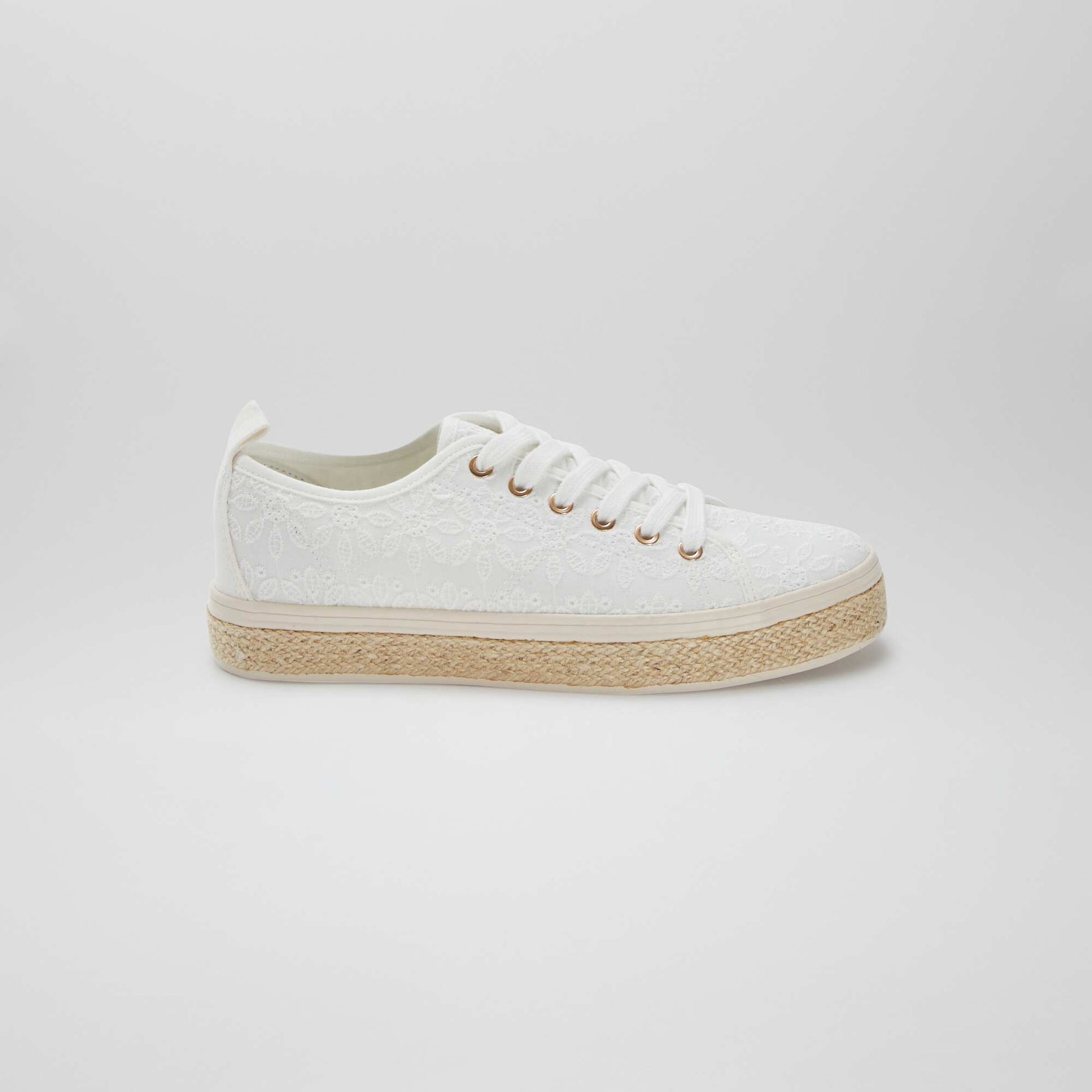 Low-top trainers with embroidered flower motifs WHITE