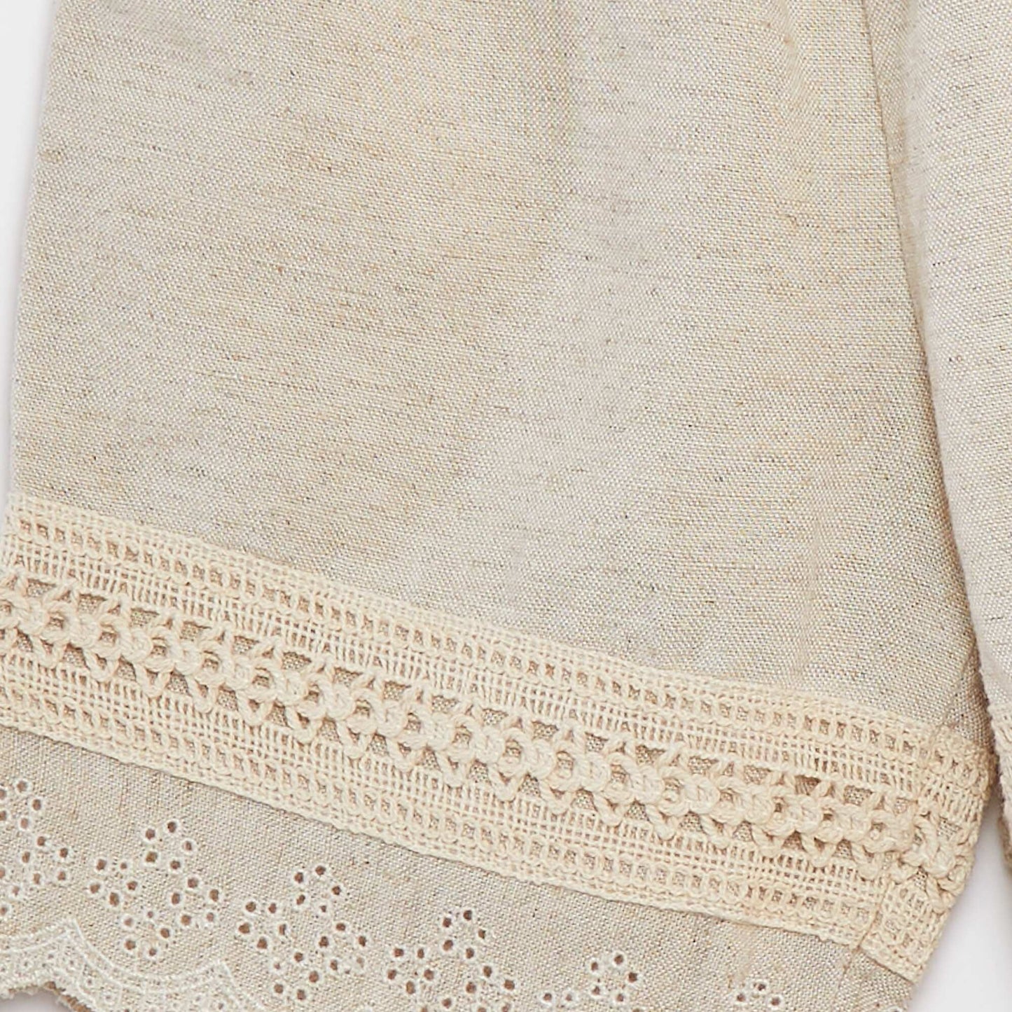 Trousers with embroidered and macramé detailing WHITE