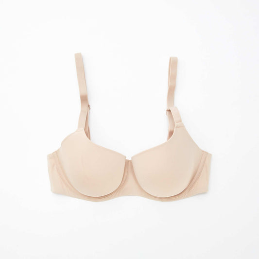 حمالة صدر غير مرئية لأكواب D و E باللون الوردي