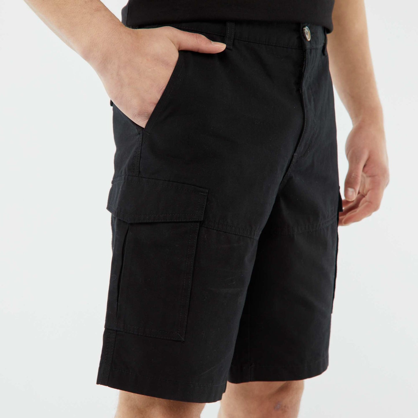 Multi-pocket Bermuda shorts BLACK