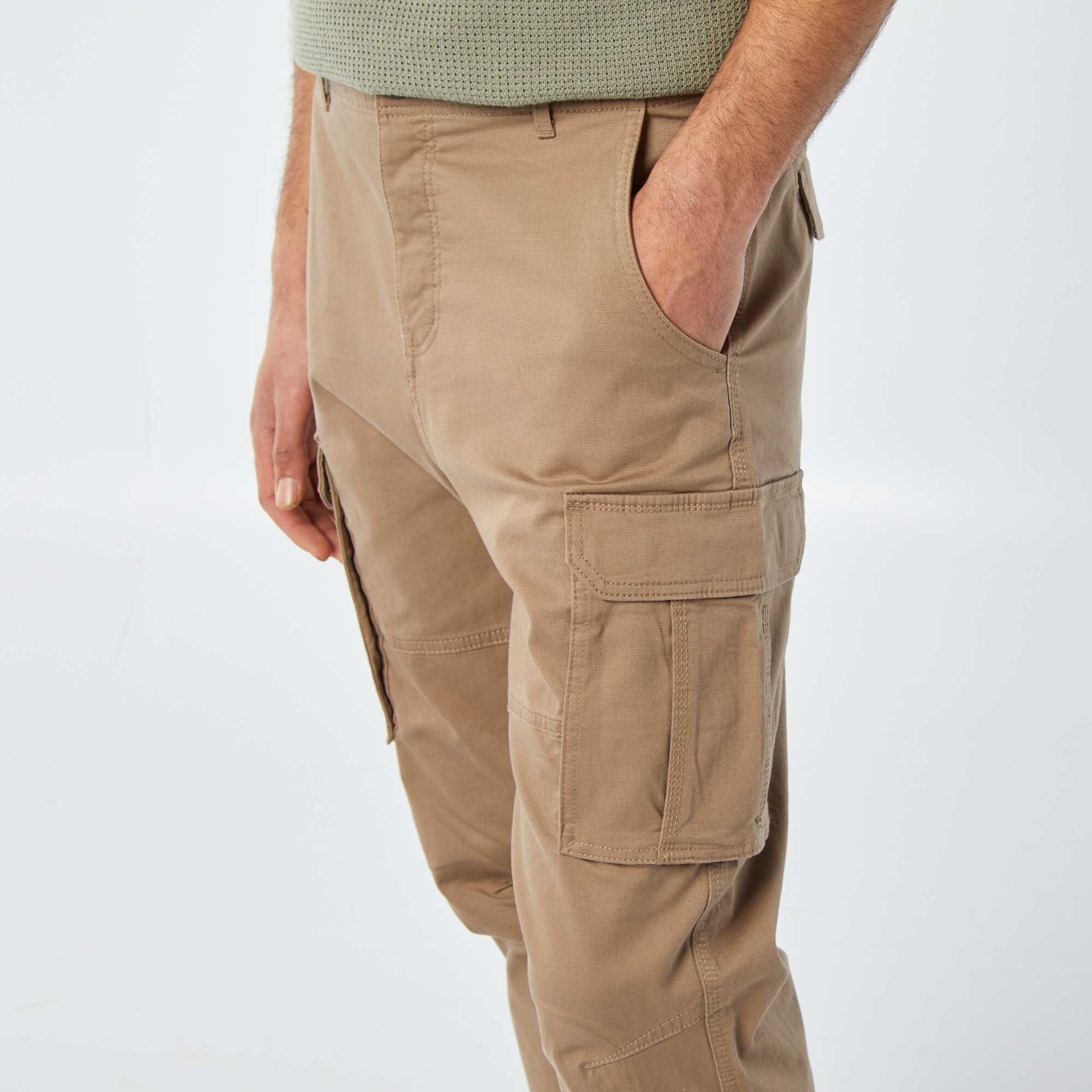 Dobby multi-pocket trousers BROWN