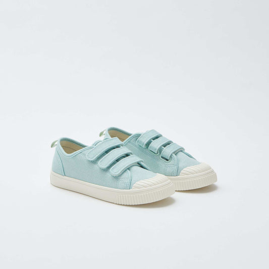 Canvas trainers with Velcro GREEN