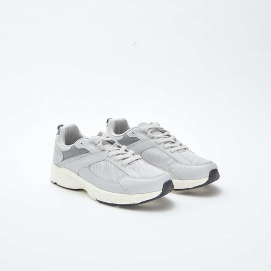 Mesh running trainers GREY