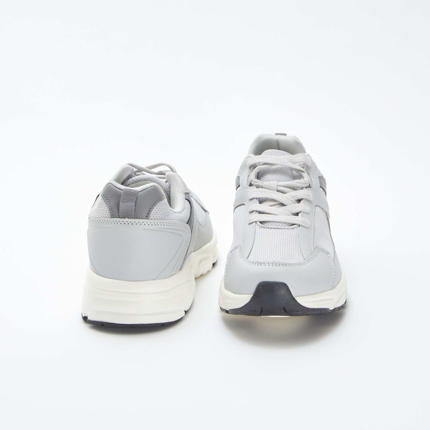 Mesh running trainers GREY