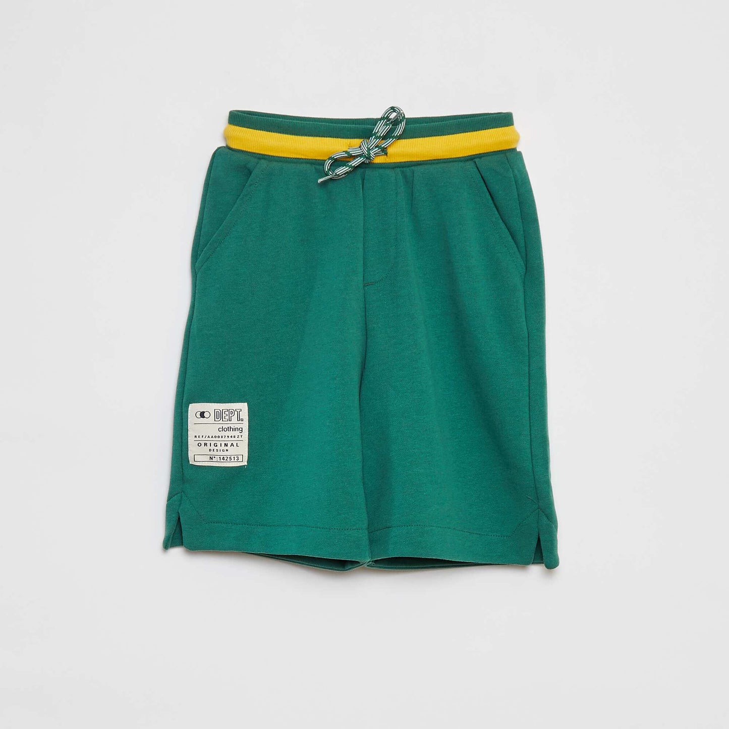 Sports shorts with contrasting waistband GREEN