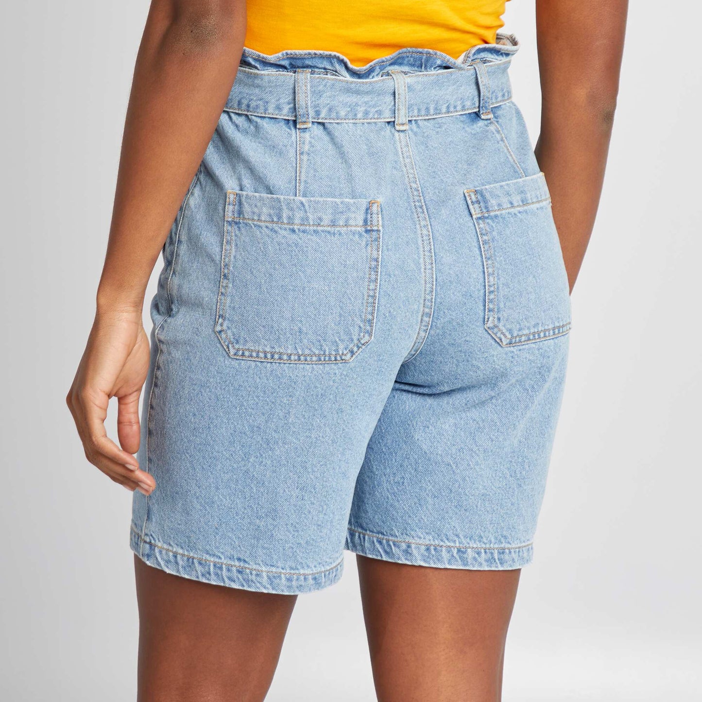 Short denim shorts with buckle belt BLUE