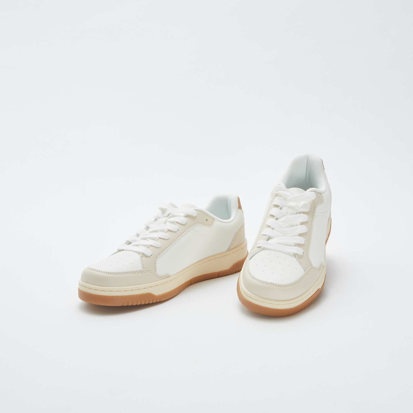 Low-top trainers WHITE