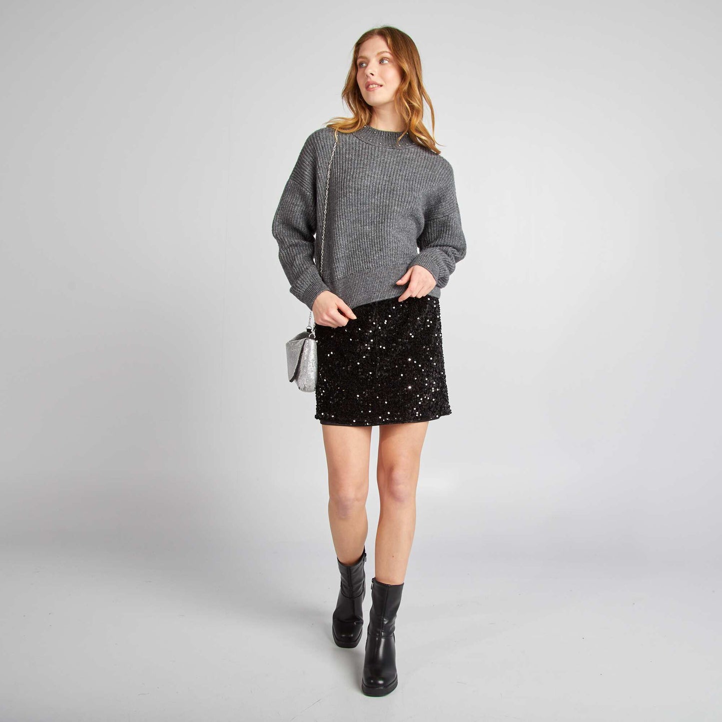 Sweater with jewelled neckline GREY