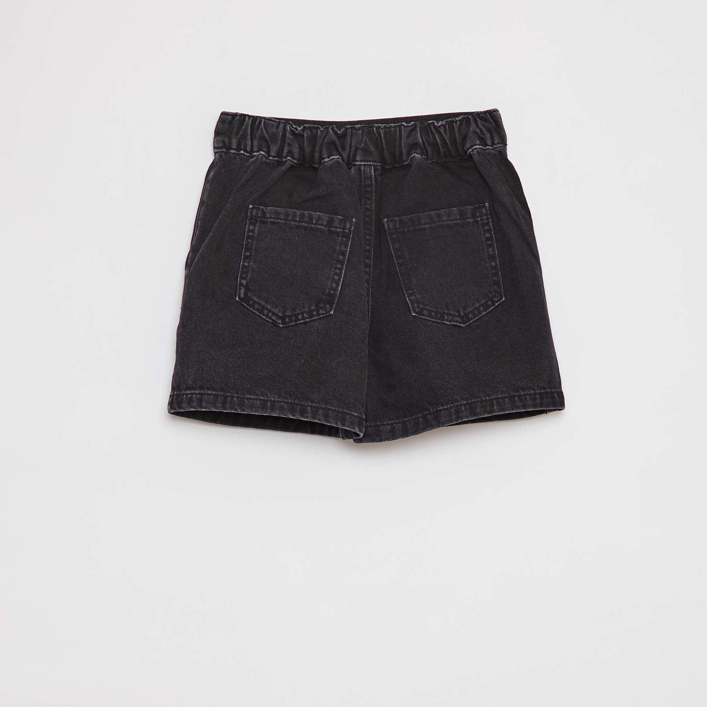 سكورت دنيم رمادي