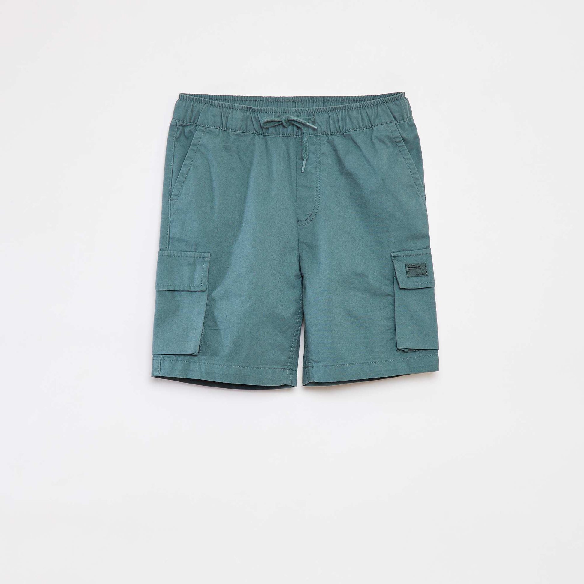 Plain Bermuda shorts with flap pockets GREEN
