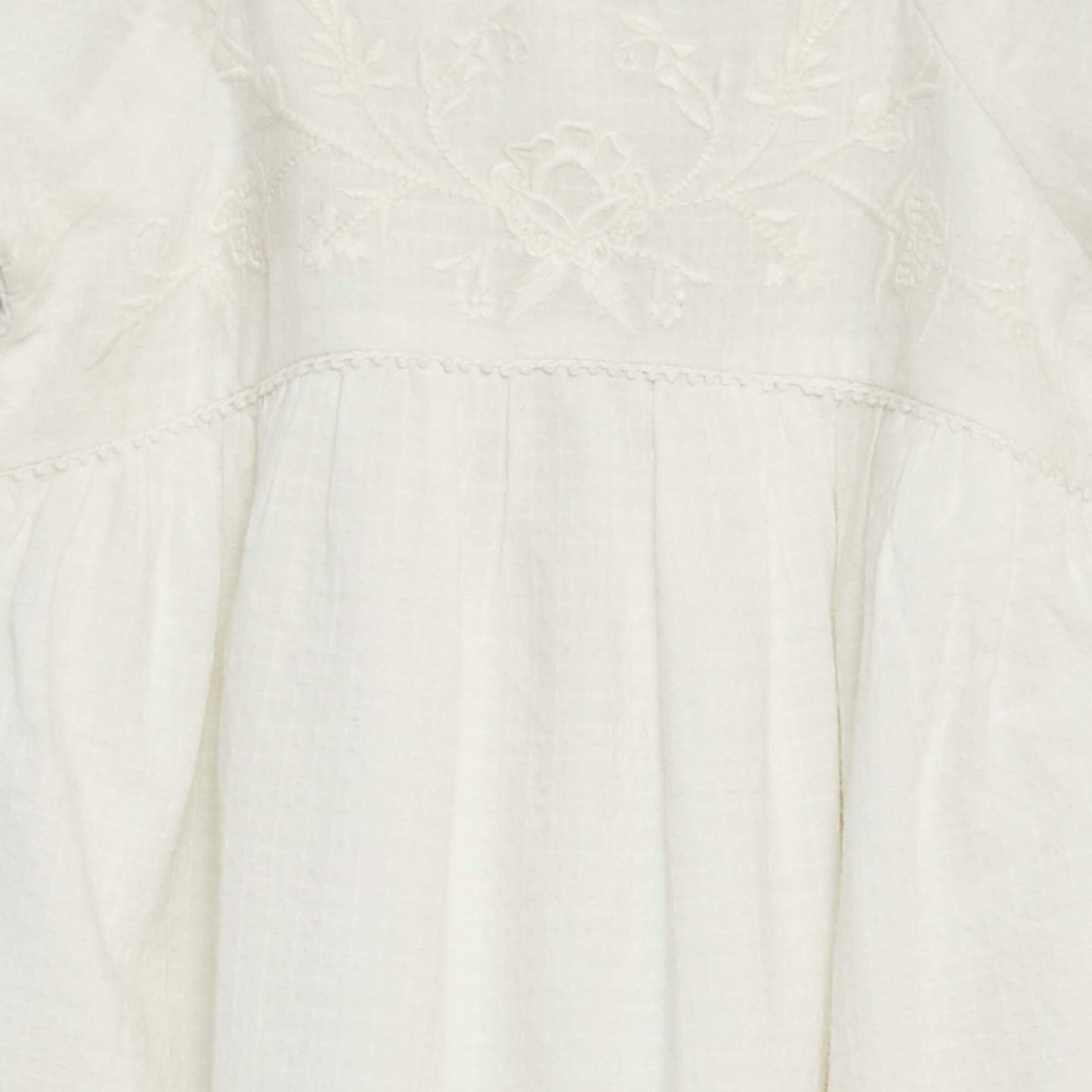 Long dress with embroidery WHITE