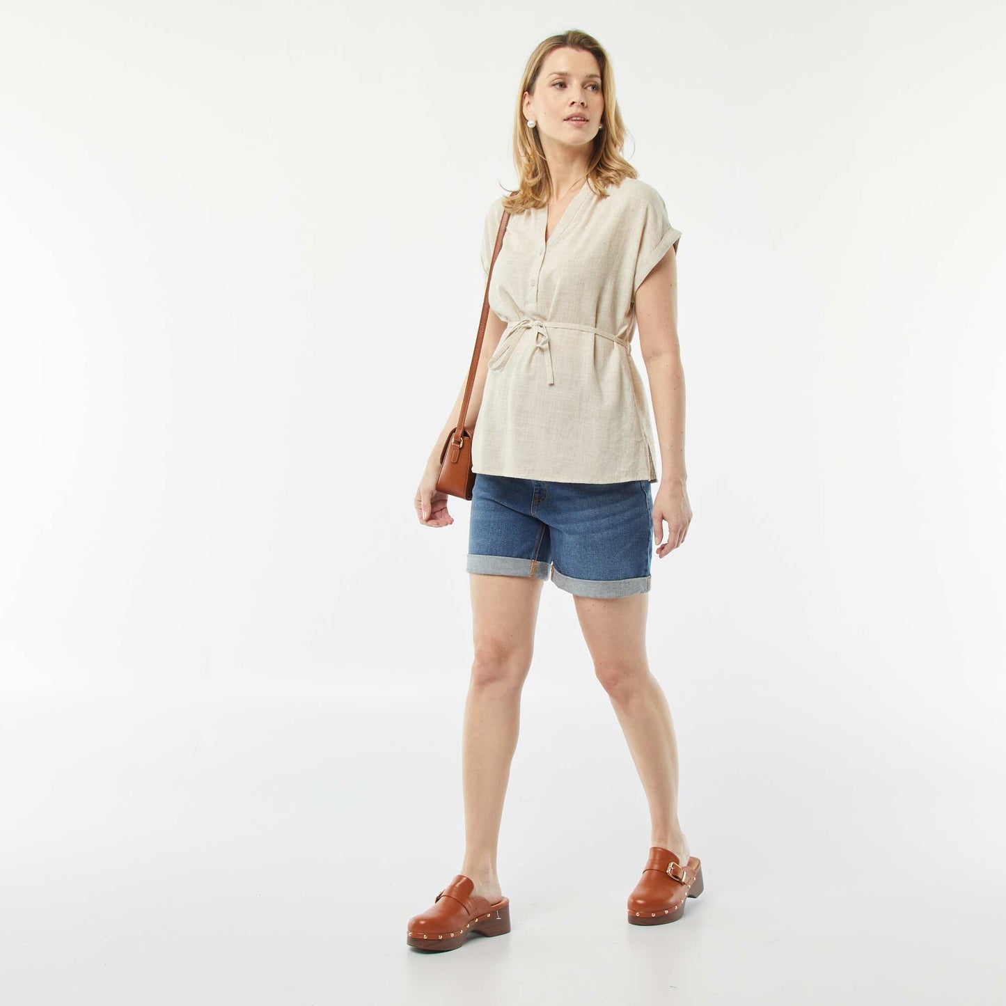 شورت جينز دنيم قصير للحوامل أزرق