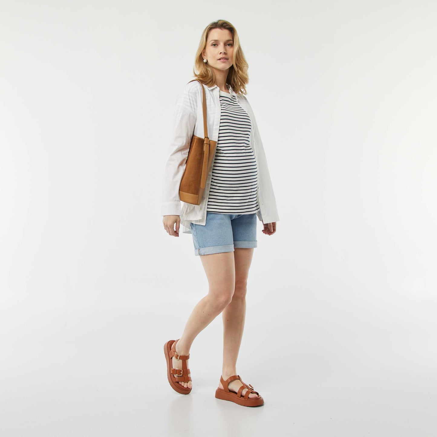 شورت جينز دنيم قصير للحوامل أزرق