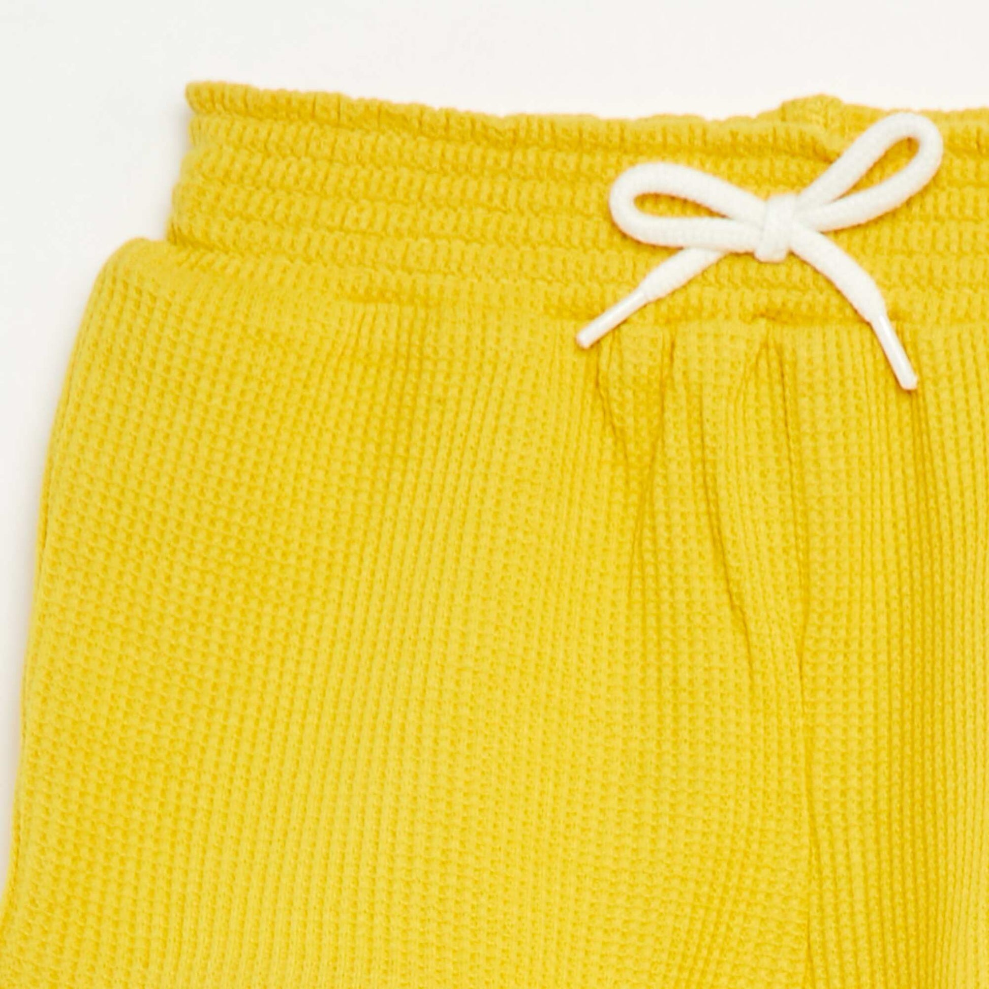 Waffle-knit shorts with scalloped edges YELLOW