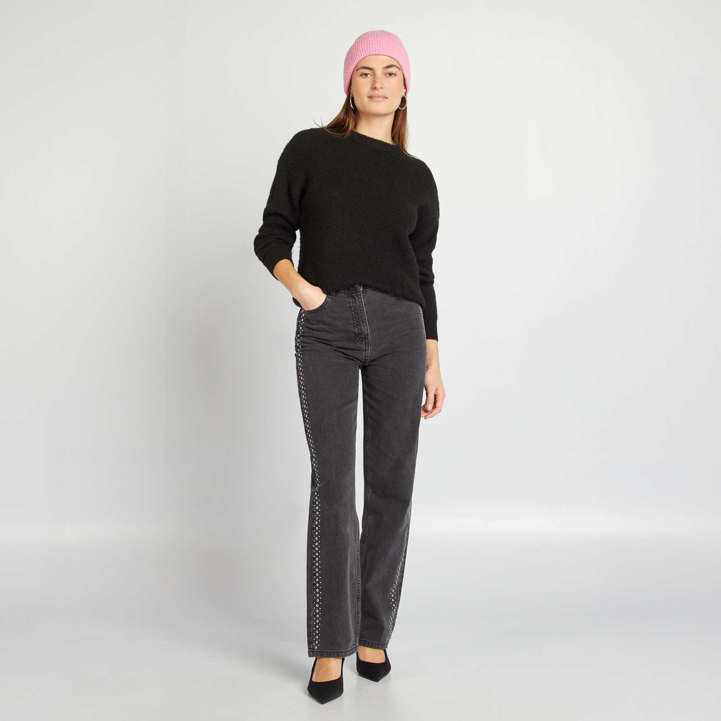 سترة أنيقة مضلعة أنيقة محبوكة باللون الأسود