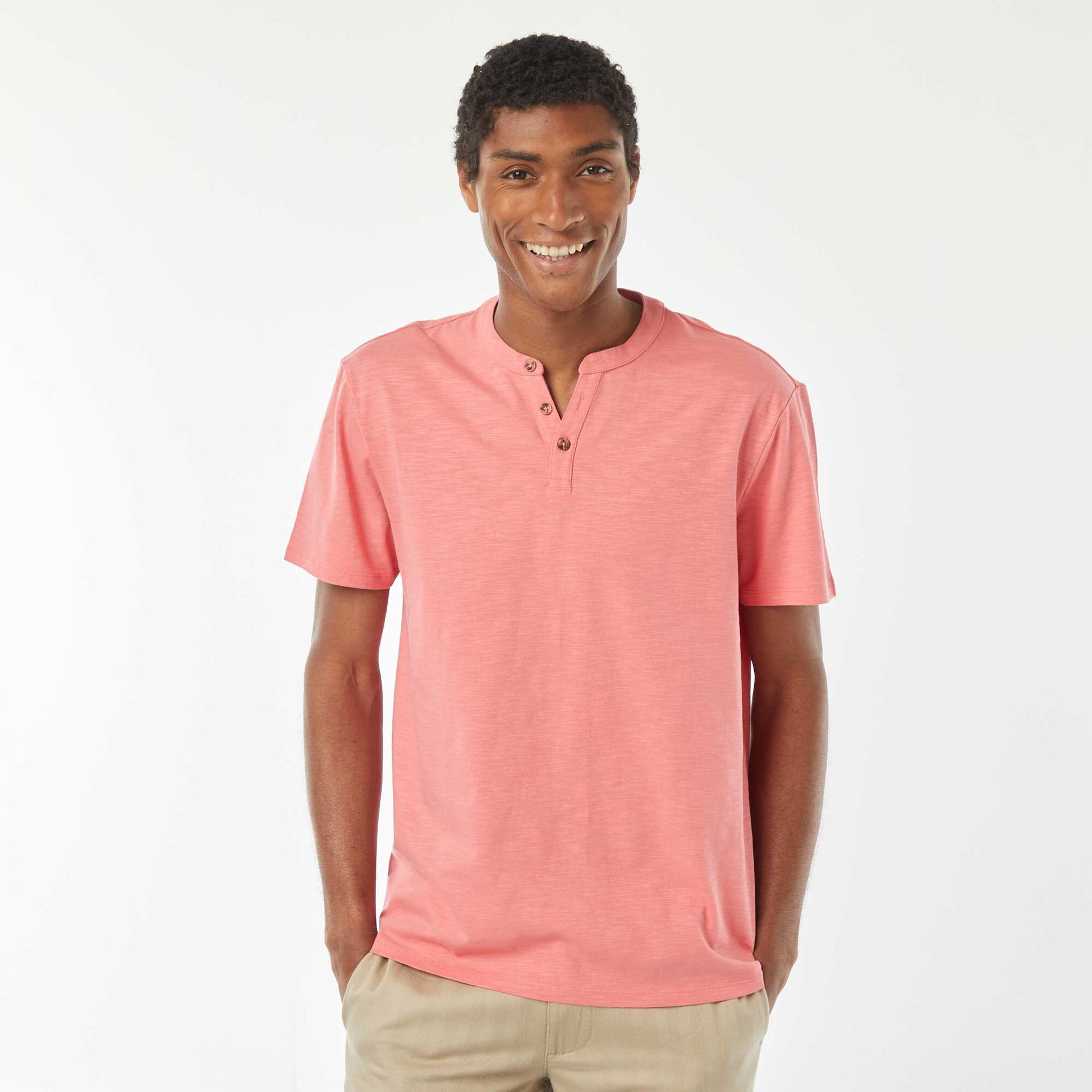Short-sleeved T-shirt with Henley collar PINK
