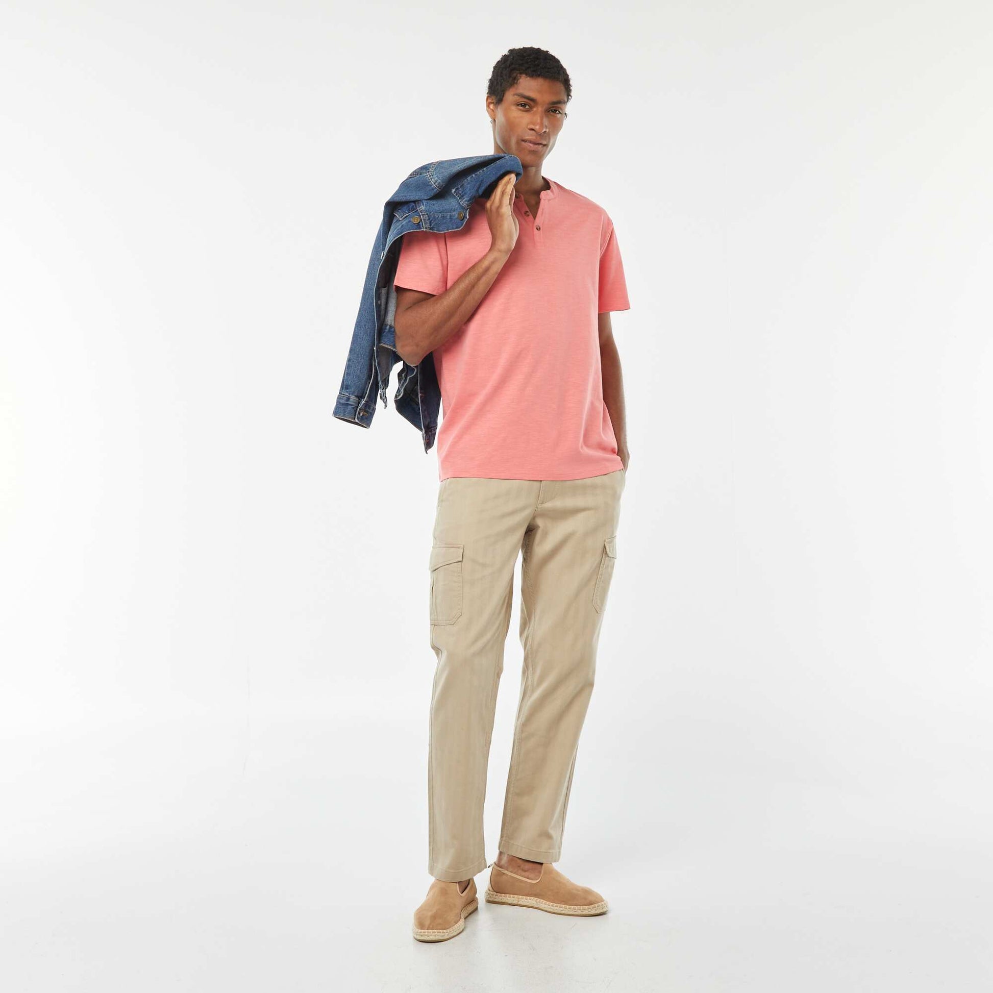Short-sleeved T-shirt with Henley collar PINK