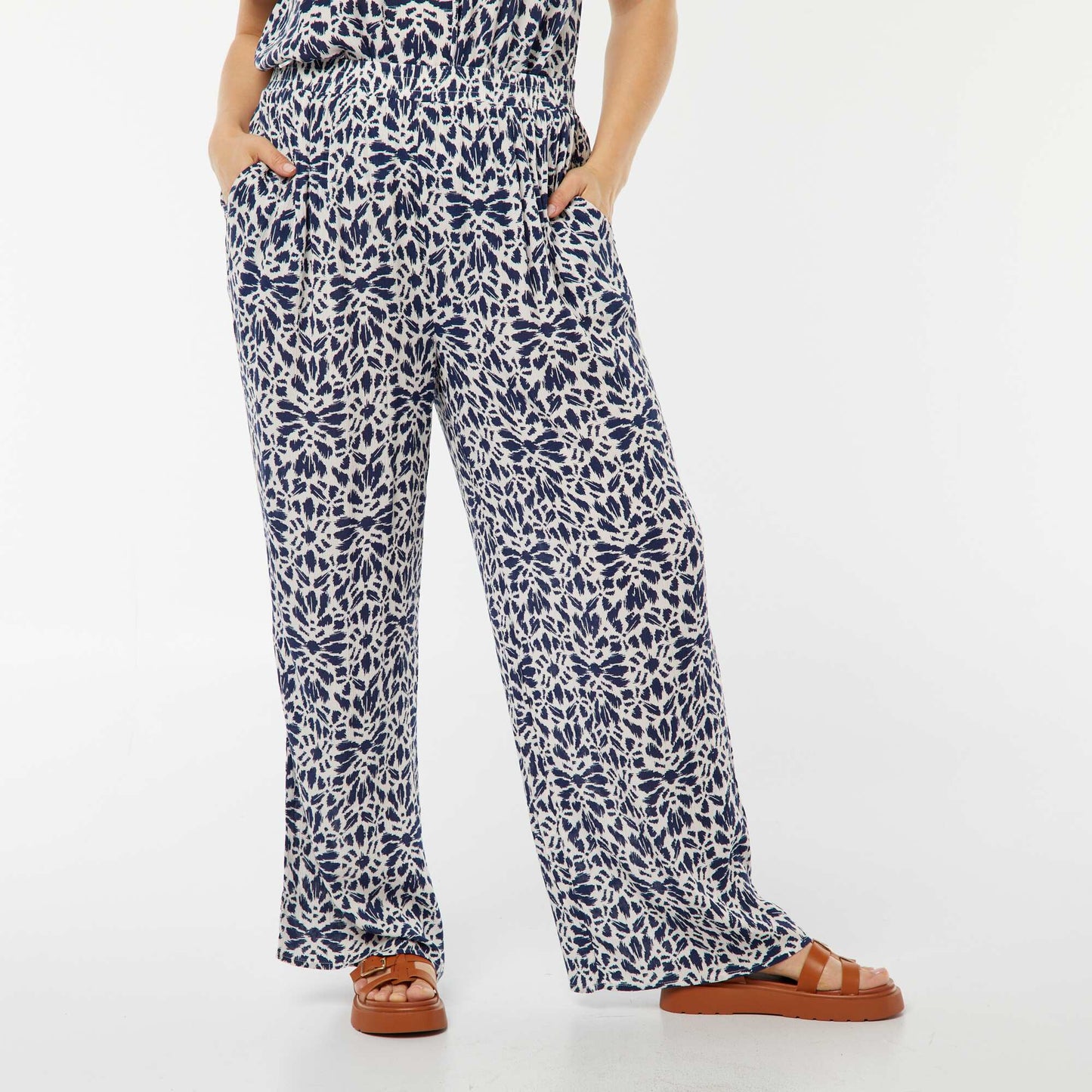 Crepe knit wide-leg trousers BLUE