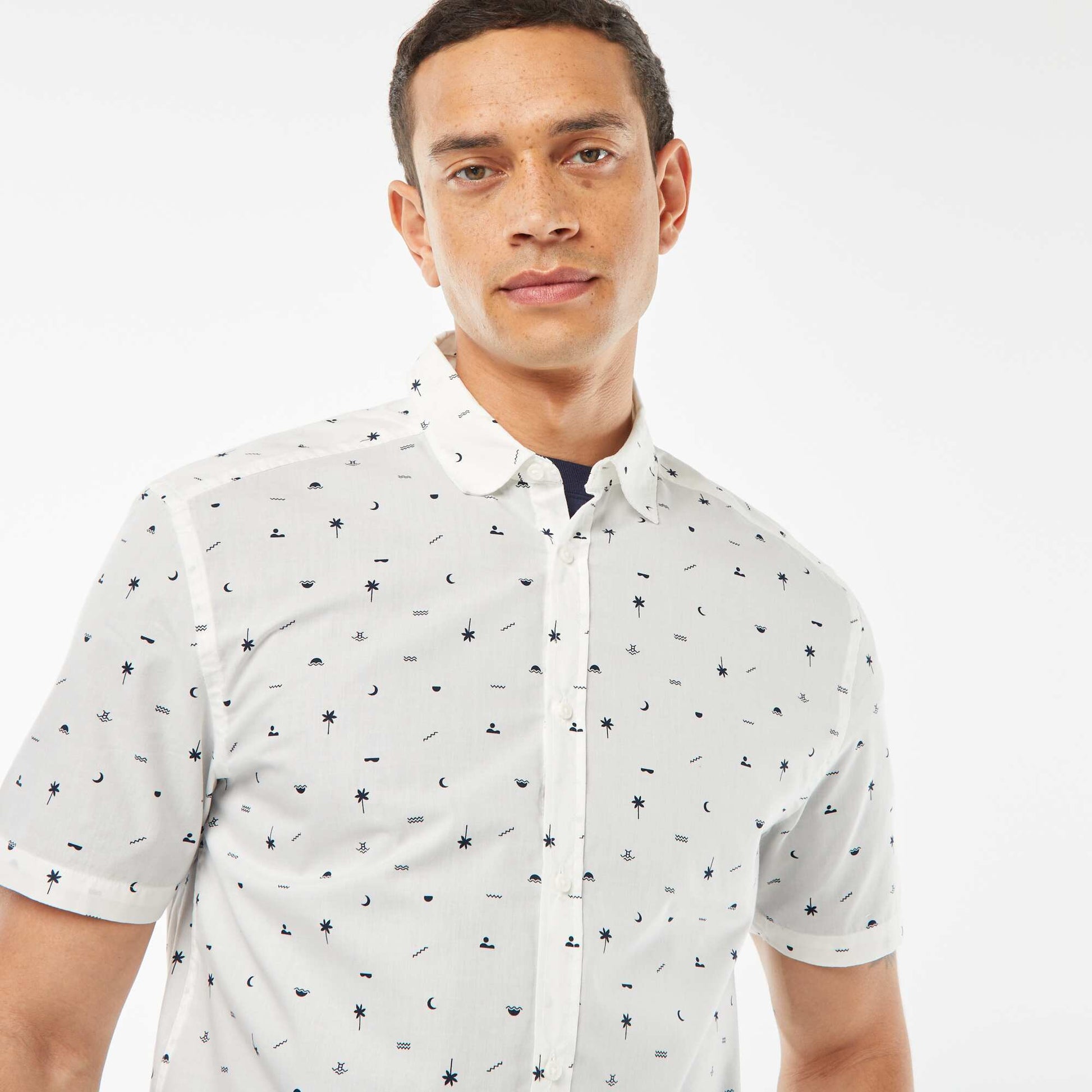 Short-sleeved straight-cut shirt WHITE