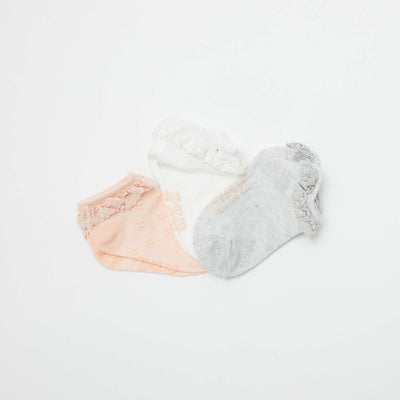 عبوة من 3 أزواج من الجوارب المكشكشة باللون الوردي