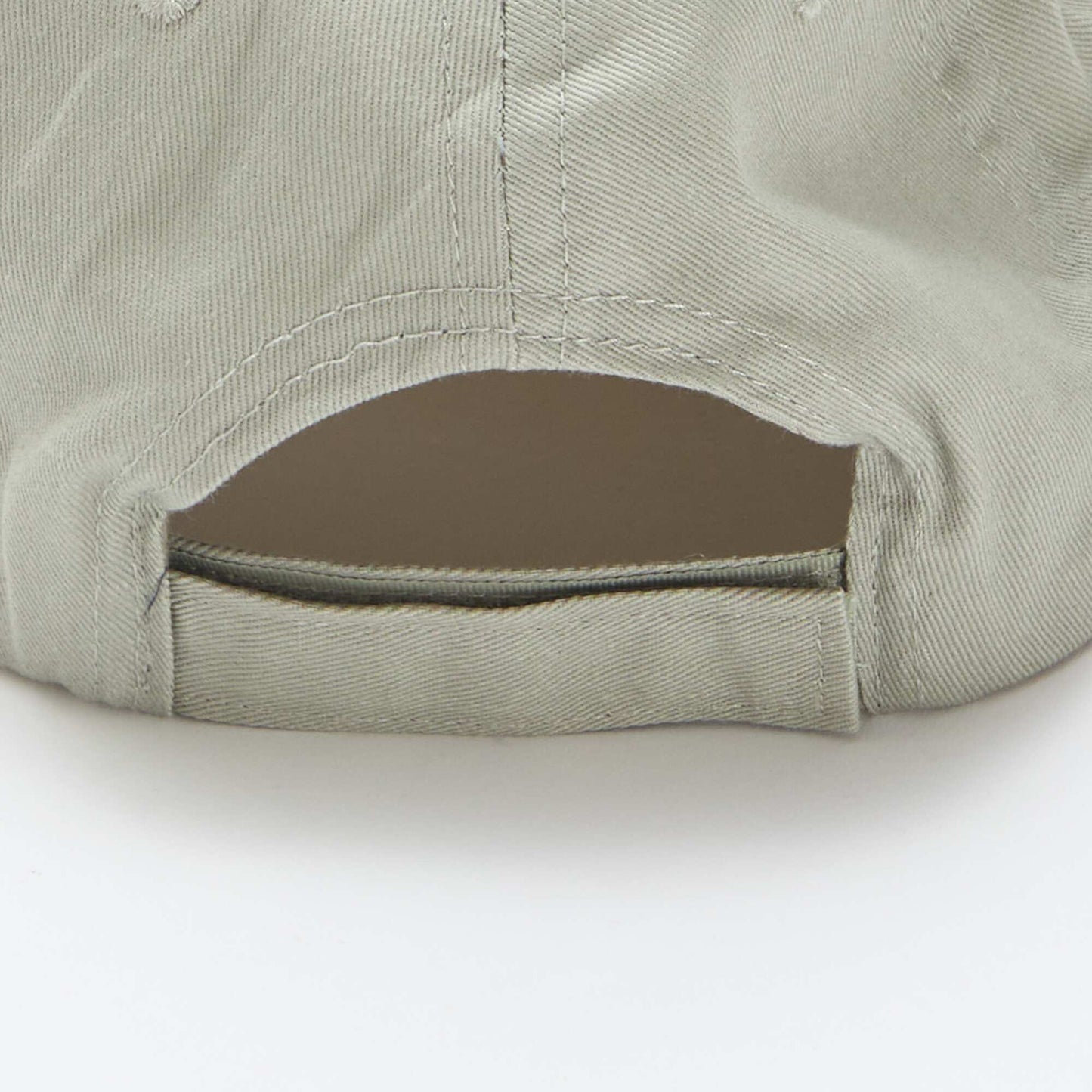 Embroidered canvas cap GREEN