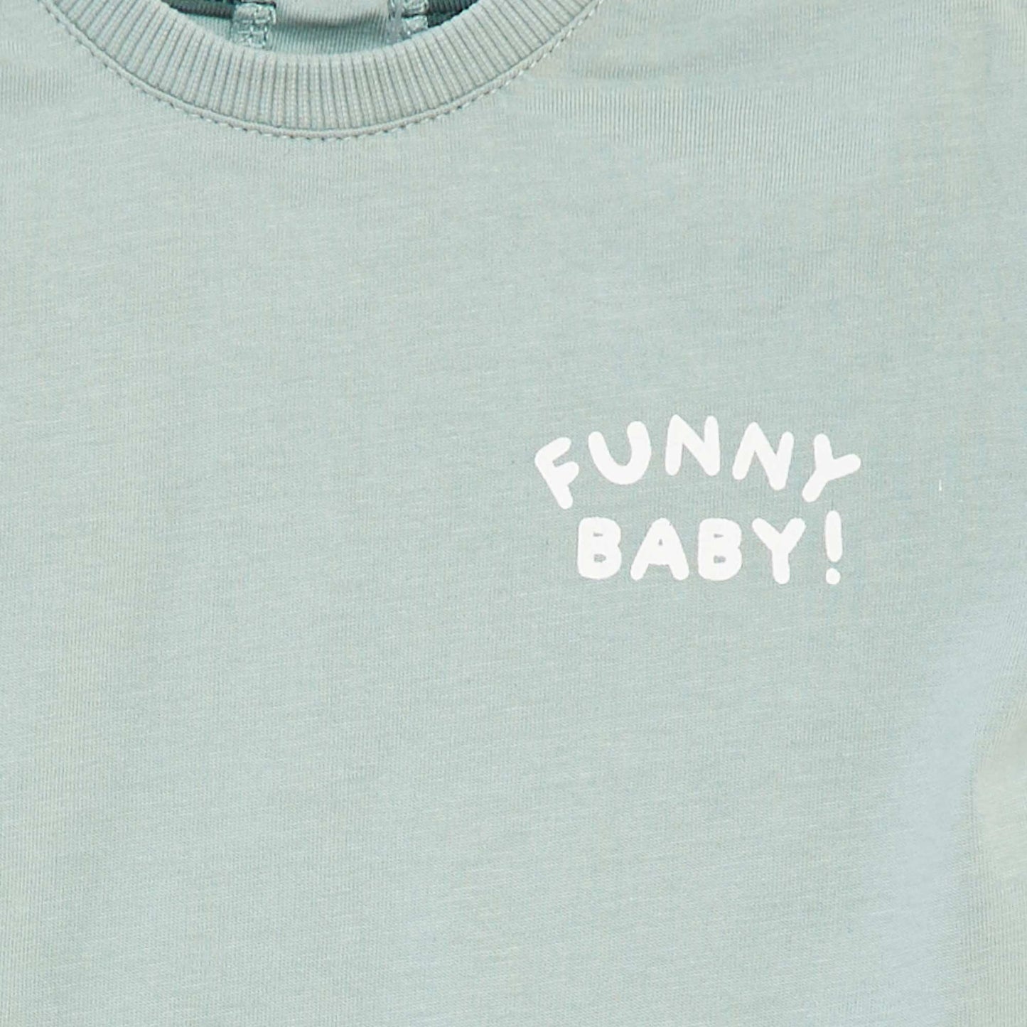 Cropped T-shirt + shorts + bucket hat set - 3-piece set GREEN