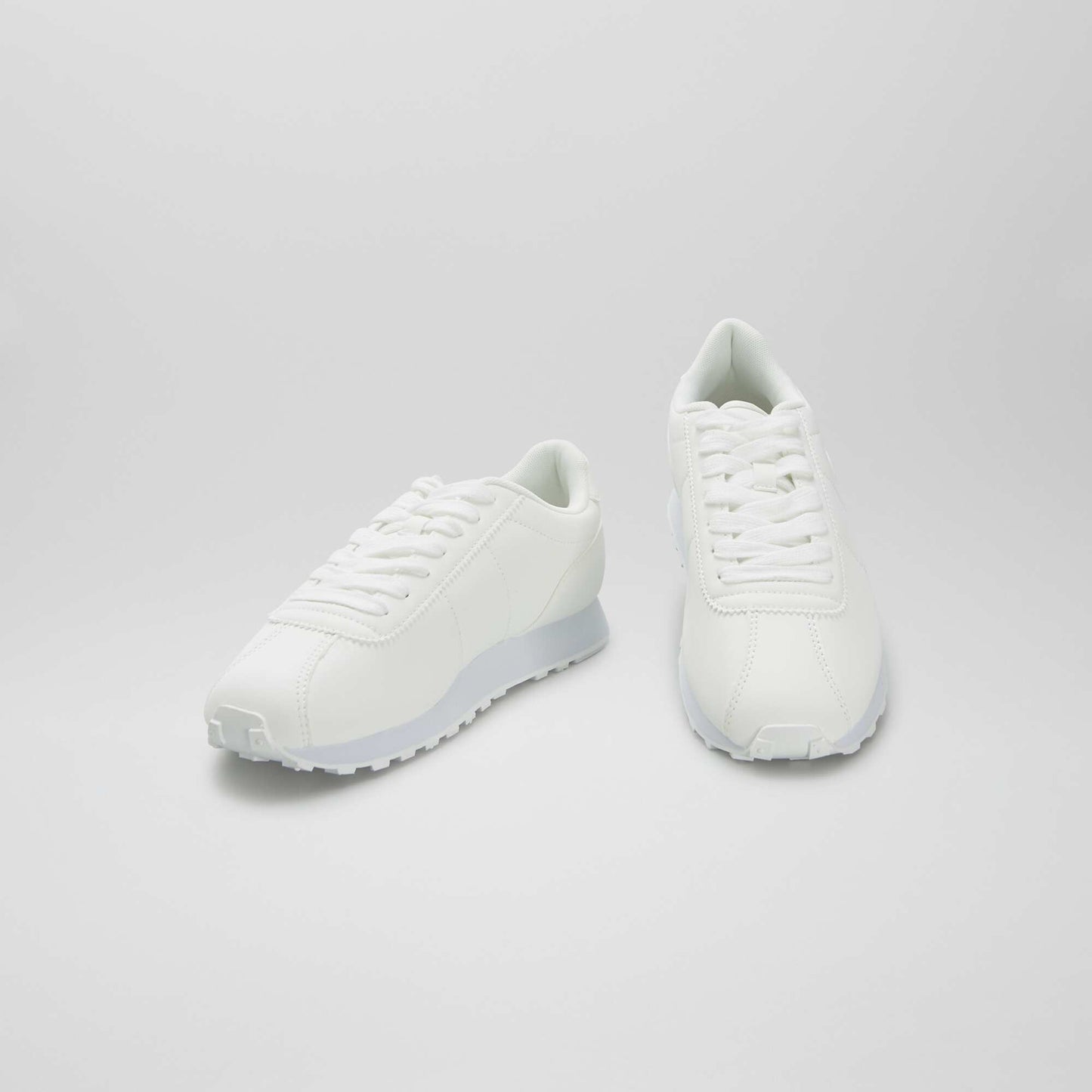 Low-top retro trainers WHITE