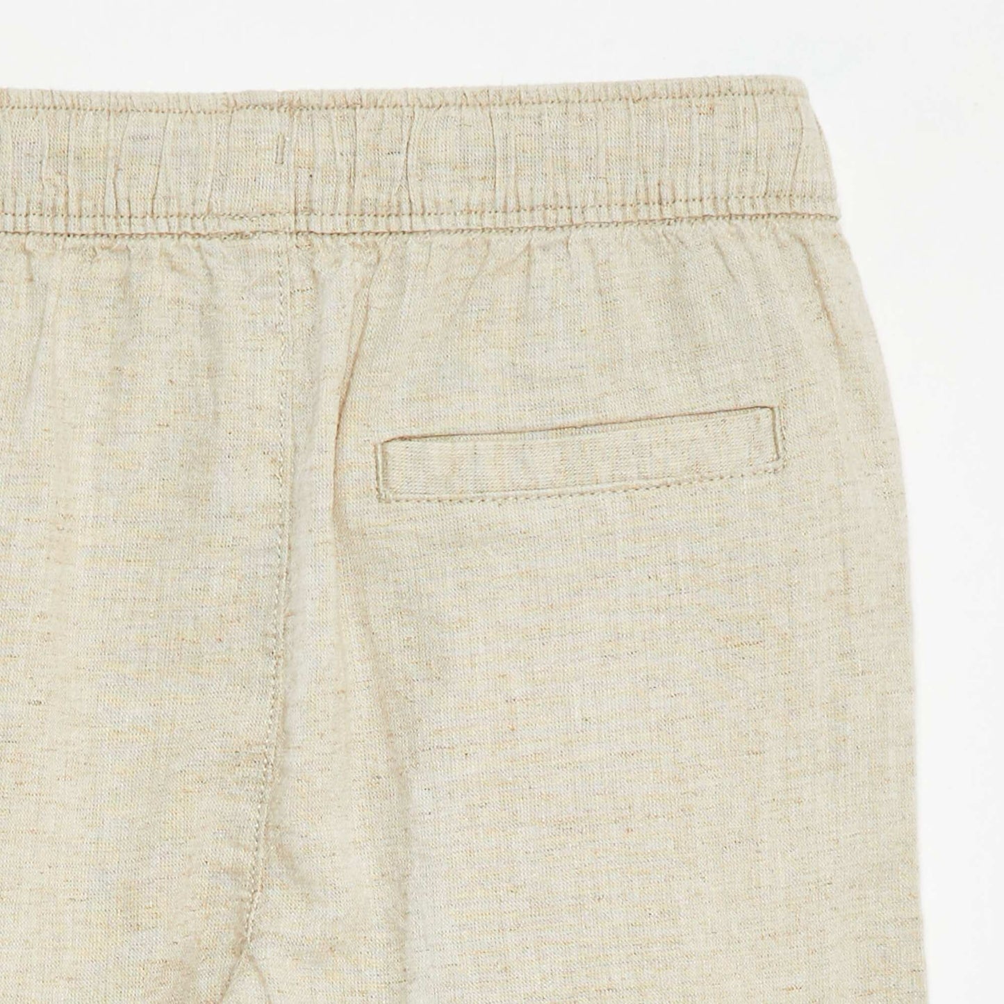 Lightweight Bermuda shorts with pockets WHITE