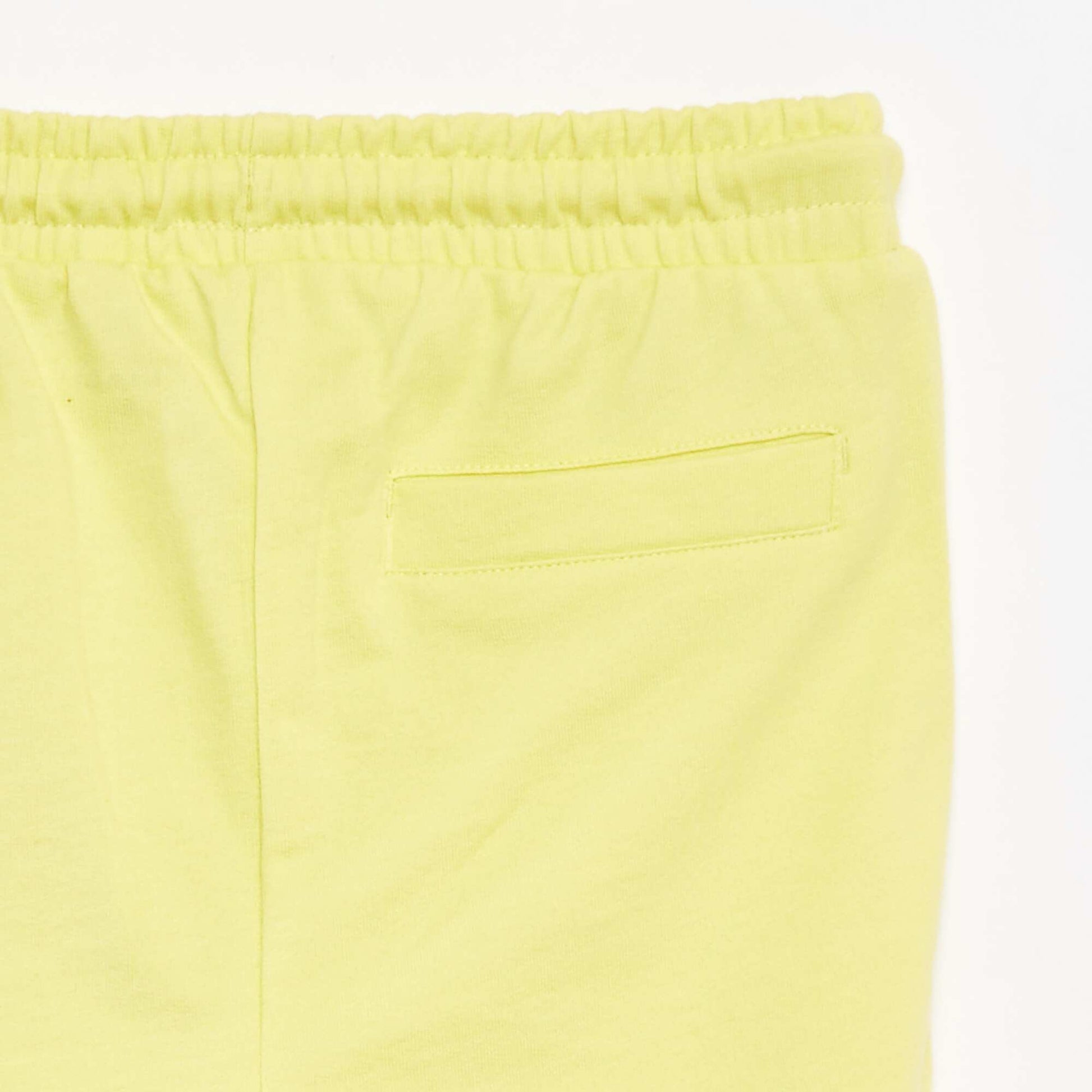 Lightweight sweatshirt fabric shorts YELLOW
