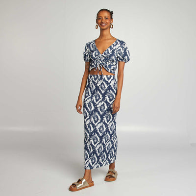 تنورة طويلة من الكريب المحبوك باللون الأزرق