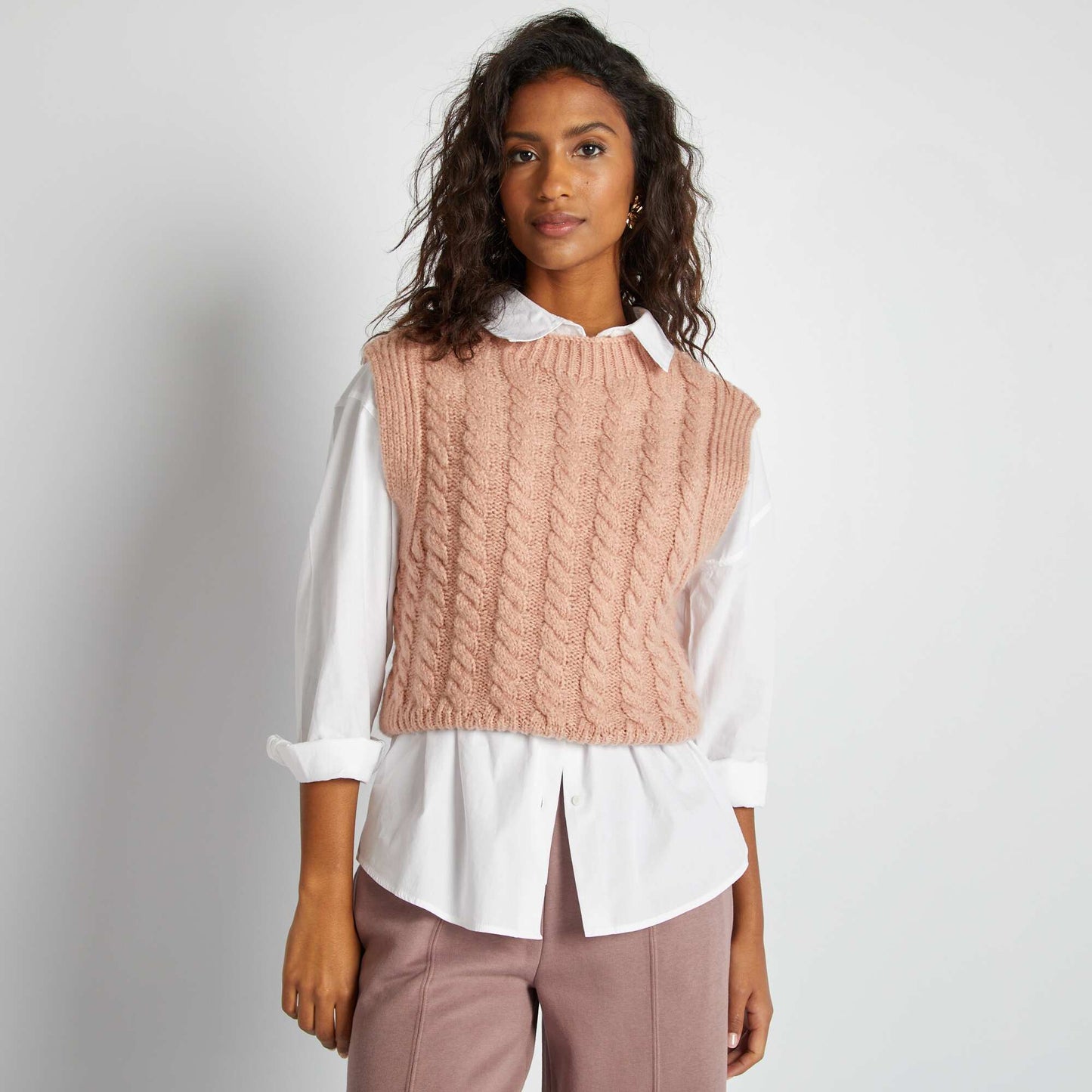 Sleeveless cable-knit jumper PINK