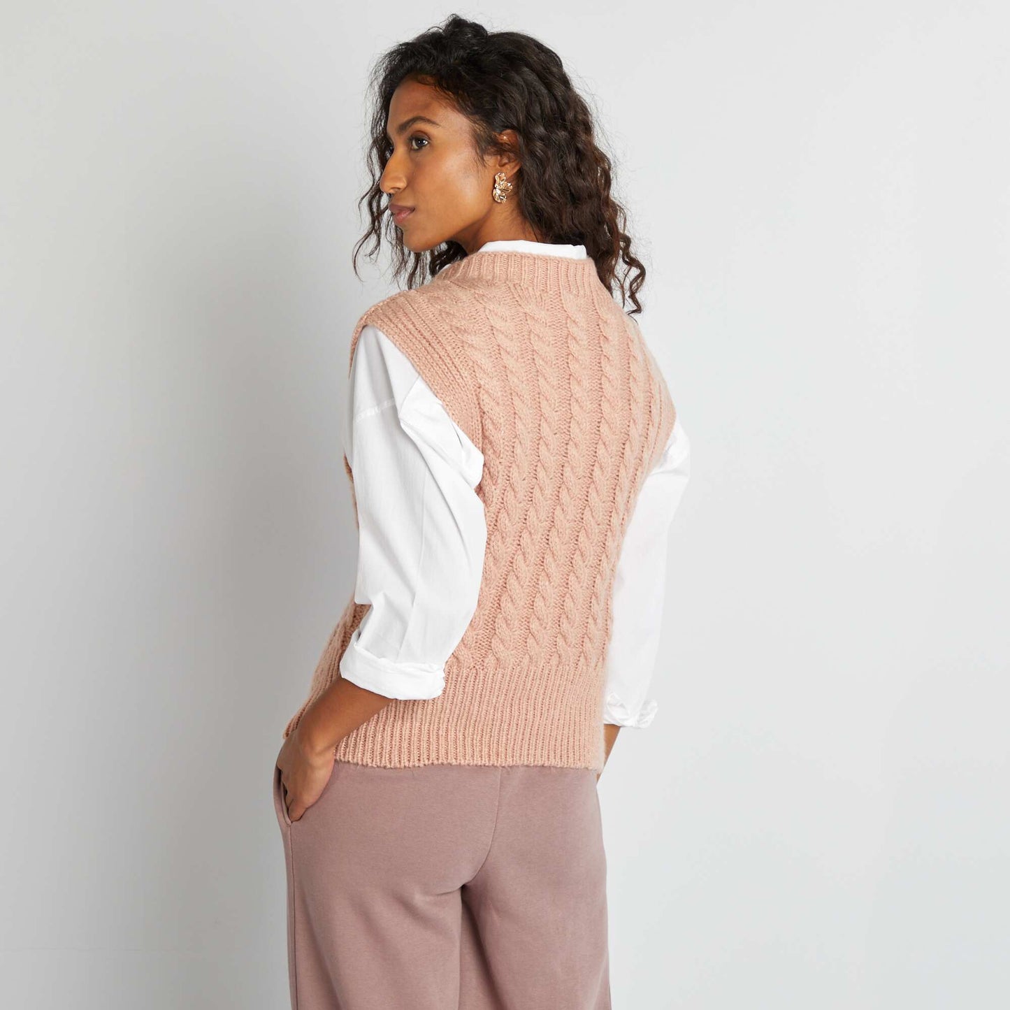 Sleeveless cable-knit jumper PINK