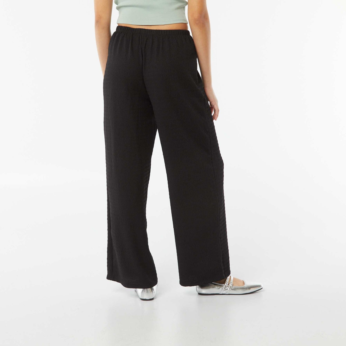 بنطلون كريب محبوك واسع الساقين أسود