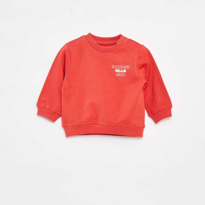 سويت شيرت بأكمام طويلة بأكمام طويلة بطبعة RED