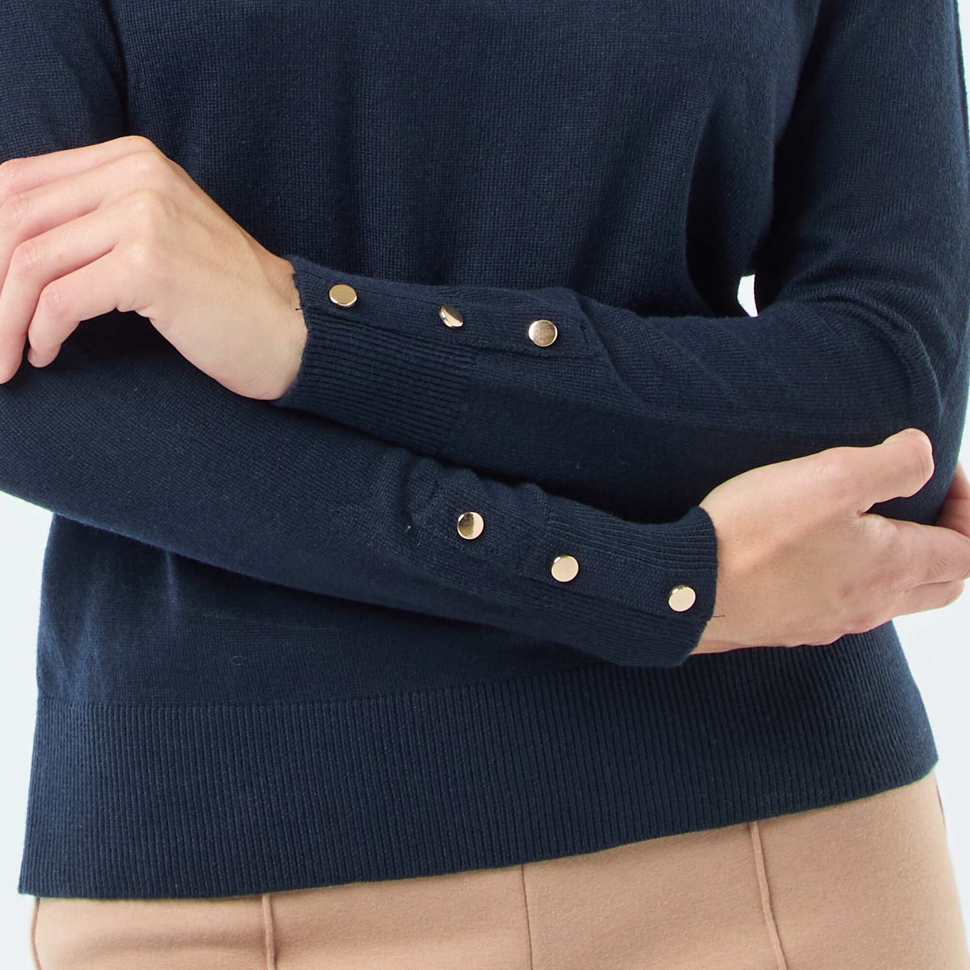 Round neck lightweight knitted sweater BLUE