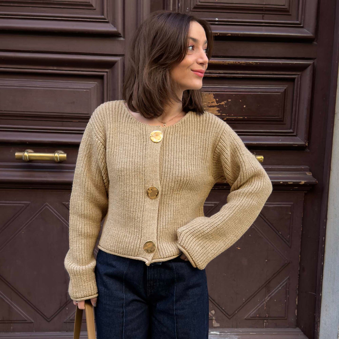 Chunky knit cardigan with large buttons BROWN