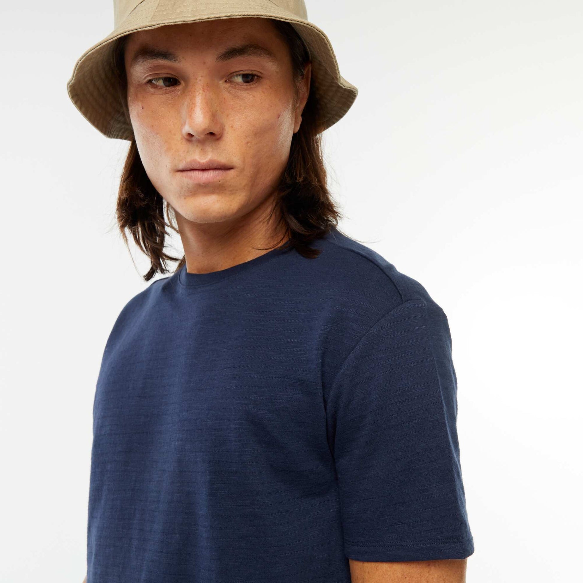 Short-sleeved textured knit T-shirt BLACK