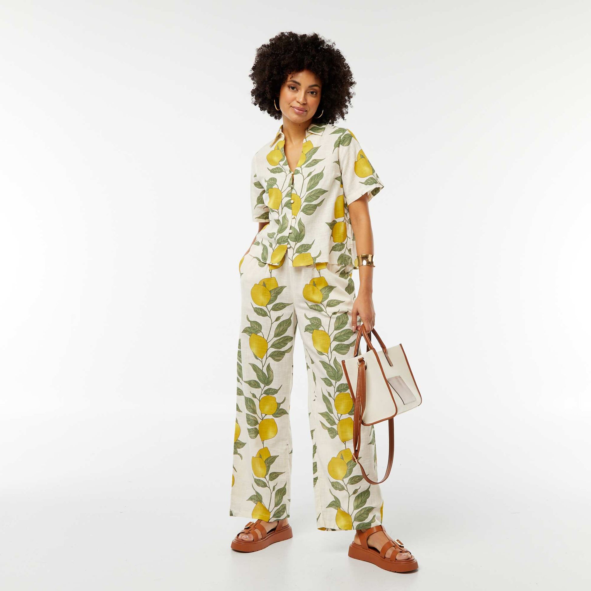 Flowing wide-leg trousers with lemon print BEIGE