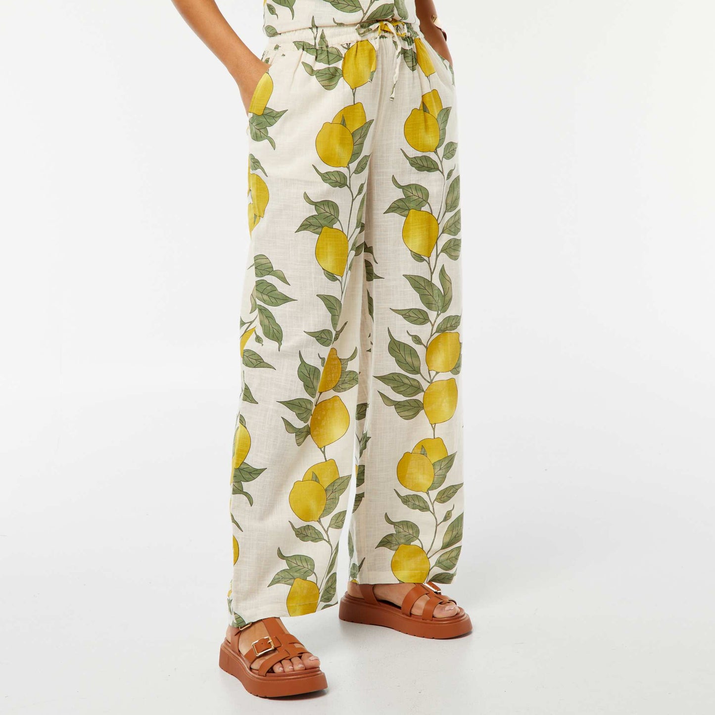 Flowing wide-leg trousers with lemon print BEIGE