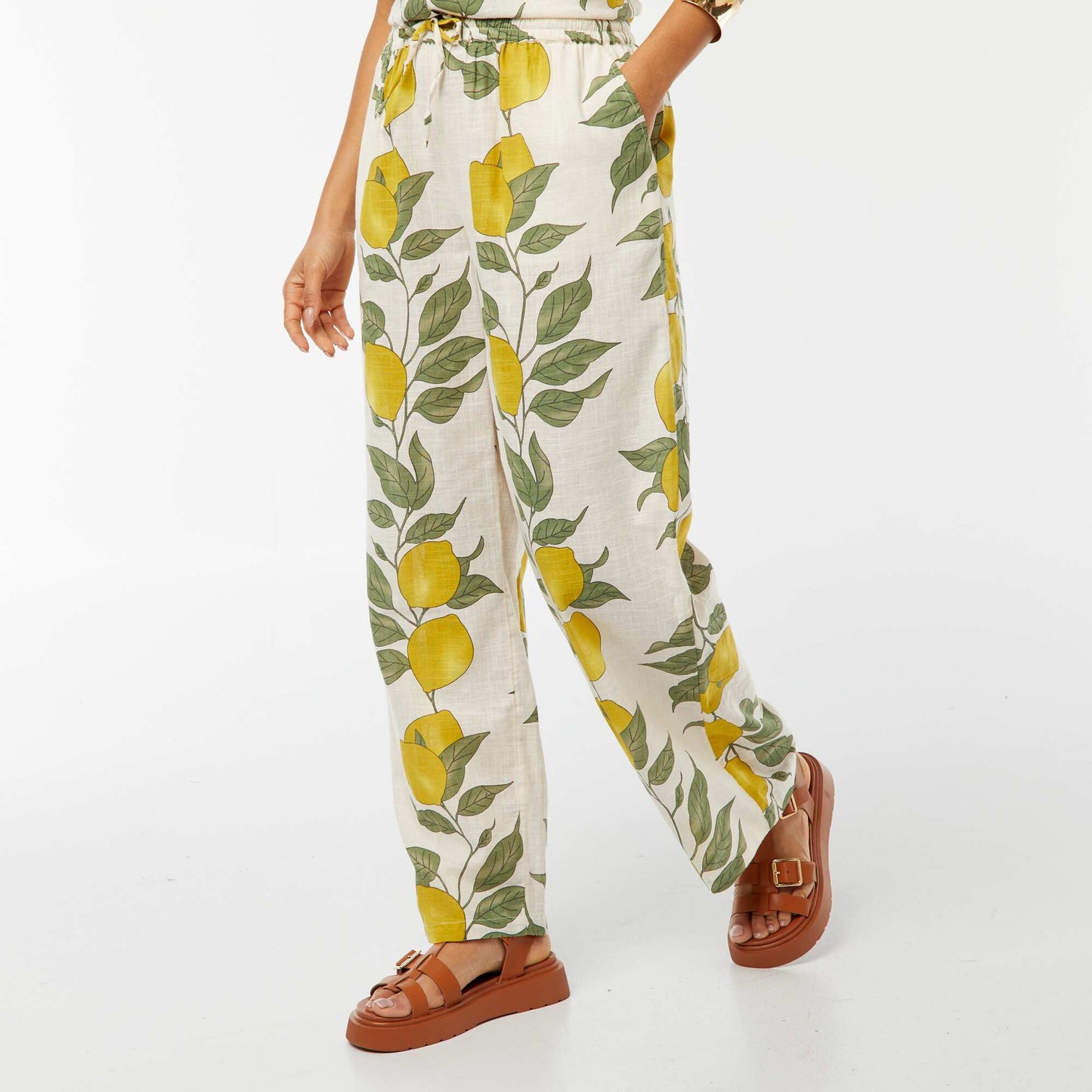 Flowing wide-leg trousers with lemon print BEIGE