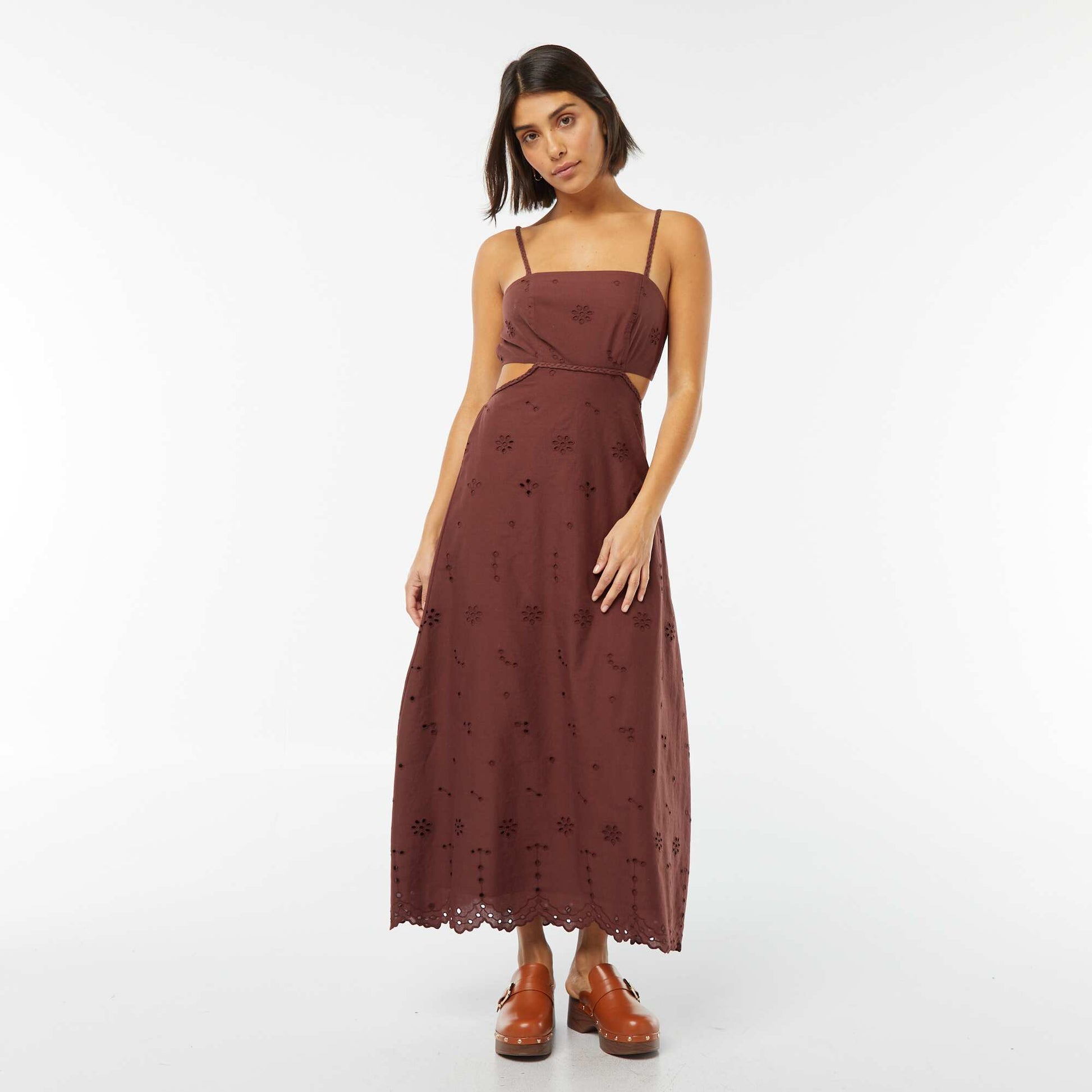 Midi dress with opening at the sides BROWN