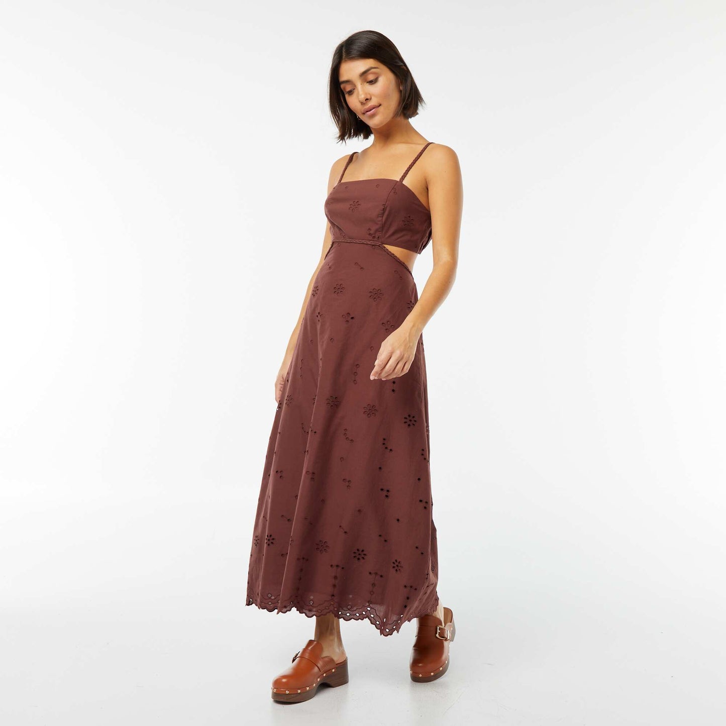 Midi dress with opening at the sides BROWN