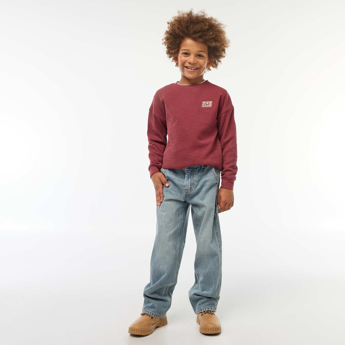 Knit T-shirt with embroidery BROWN